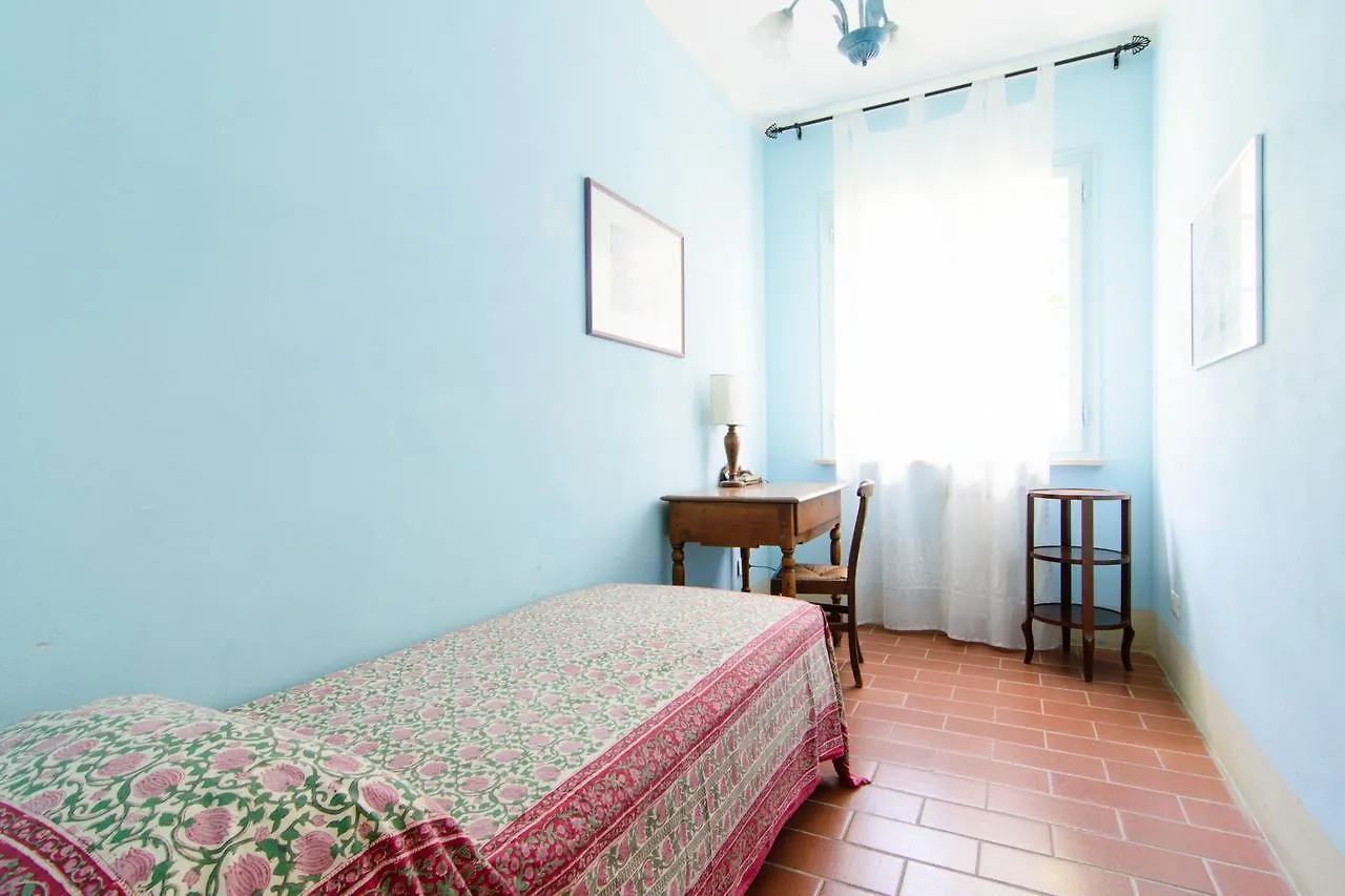 Villa Bianca Procchio  Italy